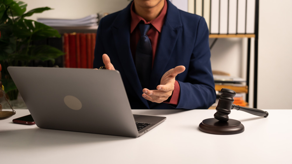 La force obligatoire du contrat : un principe fondamental en droit des contrats