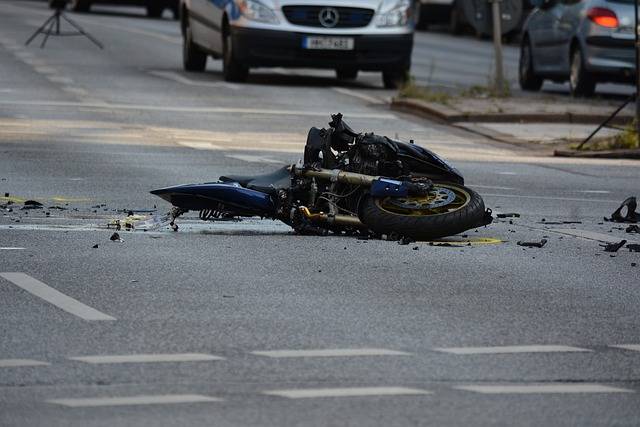 Accident de la route : faut-il faire appel à un avocat ?